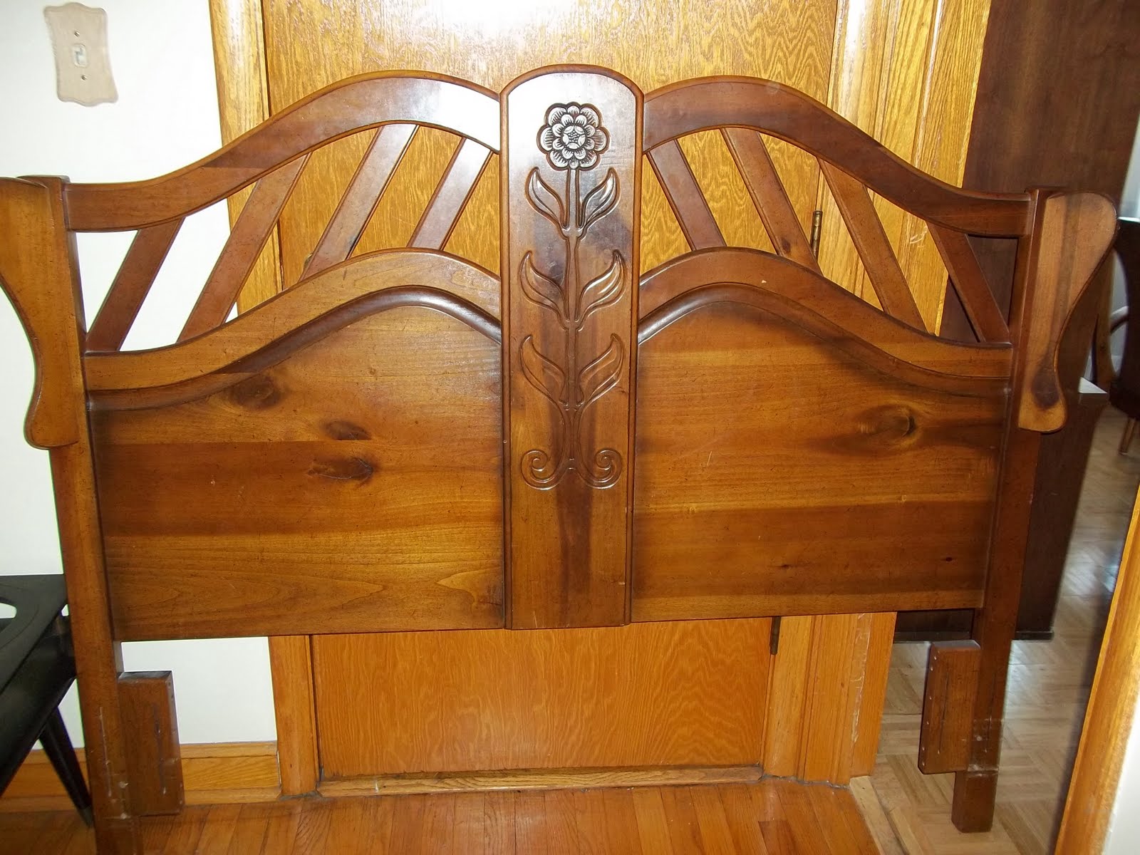 mod about you Mid Century Beautiful Solid Wood Queen Size Headboard