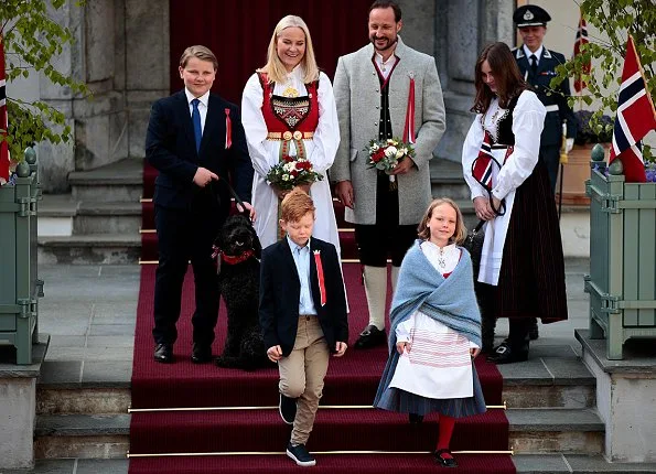 Crown Prince Haakon,  Crown Princess Mette-Marit, Princess Ingrid Alexandra, Prince Sverre Magnus, Queen Sonja