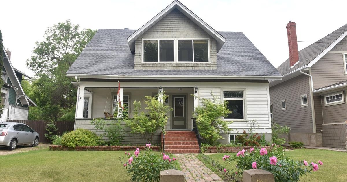 Vicki's Real Estate Guide and Tips! Why Buy An Older Home