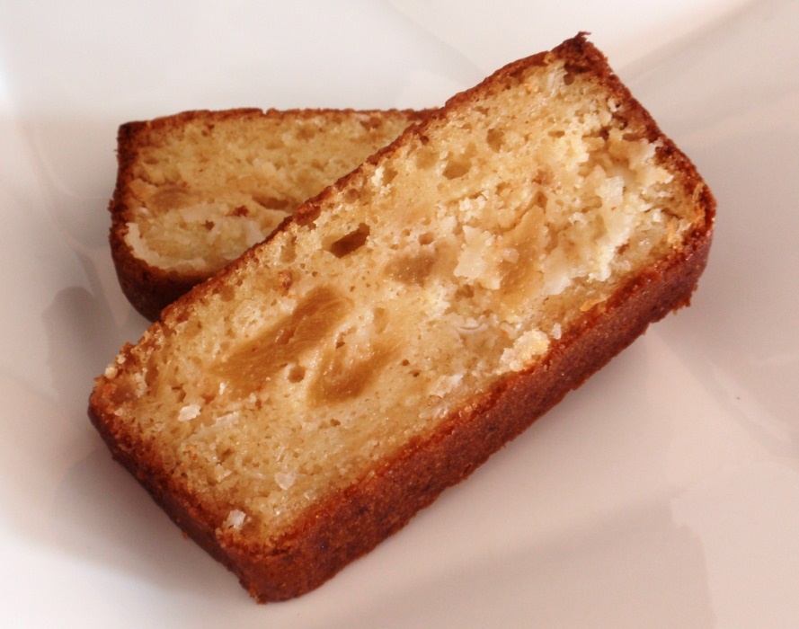Everybunny Loves Food Daring Bakers February 2012 Pineapple Loaf Cake