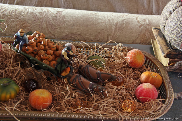 Fall Vignettes-Bargain Decorating with Laurie