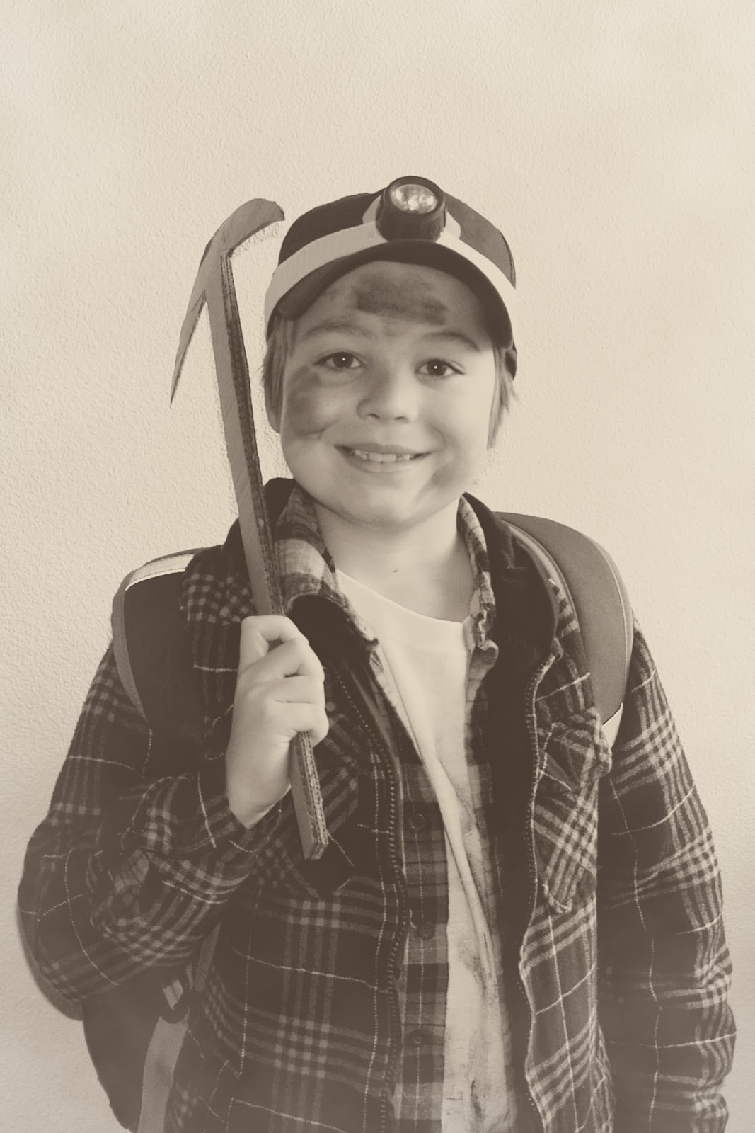 living with threemoonbabies Nevada Day Costumes 2012