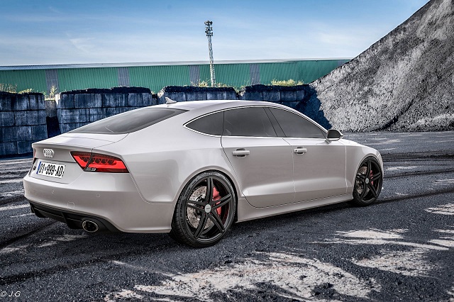 Ауди rs7 белая