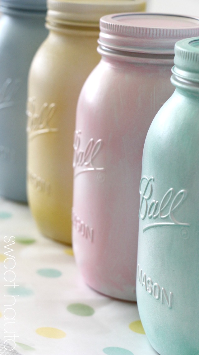 http://sweethaute.blogspot.com/2015/04/spring-mason-jars-tutorial.html