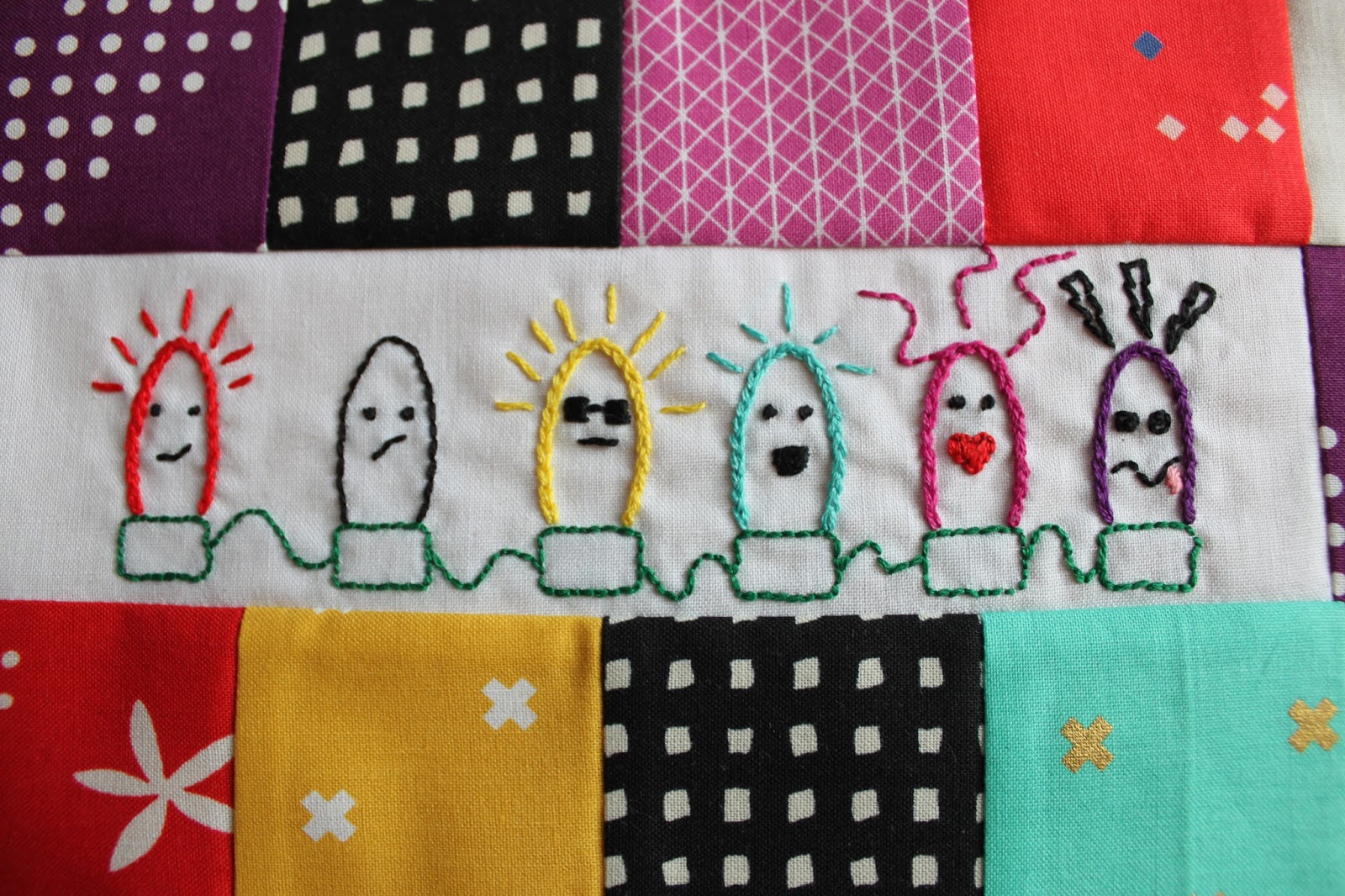 Daydreams of Quilts: Christmas Lights String of Characters Pattern Release and Pillow Tutorial