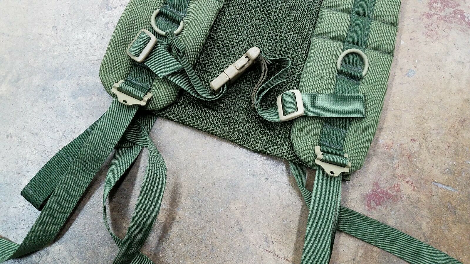 Webbingbabel: Eagle Industries H harness suspenders RHH-CC Olive Drab