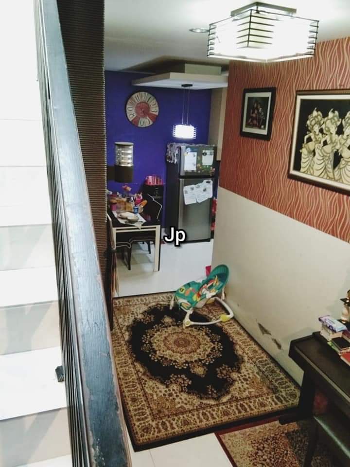 DIJUAL RUMAH 2 LANTAI LOKASI : Puri Beta Larangan Utara ...