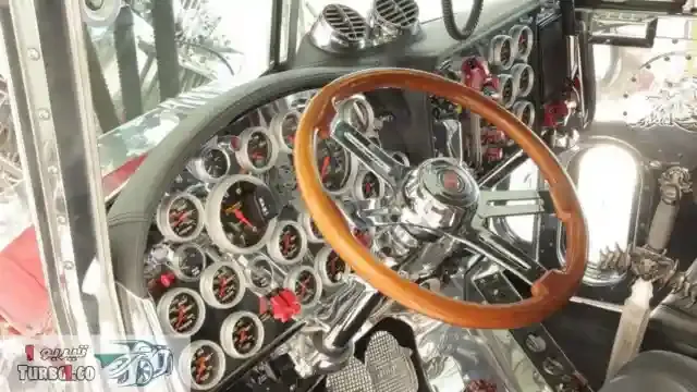 Thor 24 Twin Engine v12 Peterbilt واحدة من اغلى سيارات في العالم Thor 24 بيعت بـ 13.2 مليون دولار بقوة 37.974 حصان و12 سوبر تشارجر
