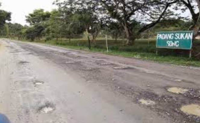 Kenapa jalan tar di Jepun jauh lebih baik dari jalan tar di negara lain? Fahami pendekatan yang diamalkan pekerja Jepun. Kenapa jalan tar di Jepun jauh lebih baik dari jalan tar di negara lain? Fahami pendekatan yang diamalkan pekerja Jepun.
