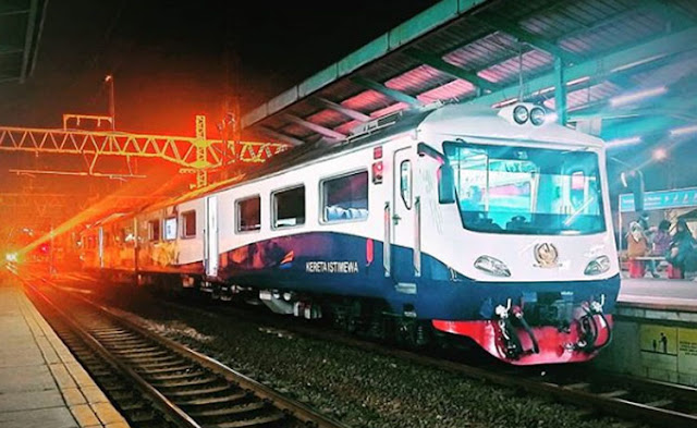 Kereta Istimewa Cocok Buat Wisata