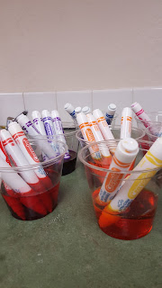 Save money in an art, kindergarten, preschool, or primary classroom by making your own watercolors out of old markers! Your students will love using these vibrant colors on their latest art project. This easy classroom hack can be done in one day and makes enough watercolor to last throughout the year! Never buy watercolor again! Recycle the markers when you are done!
