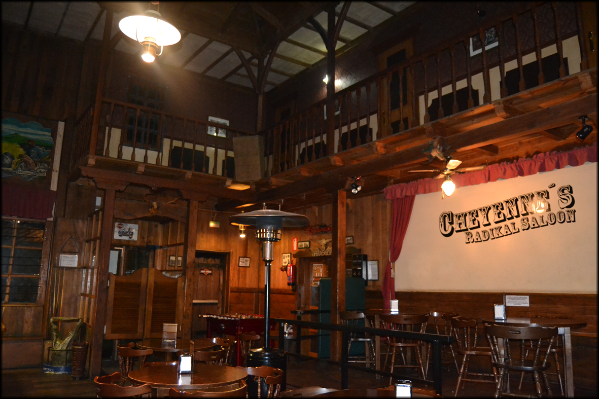 cheyenne´s saloon BAR