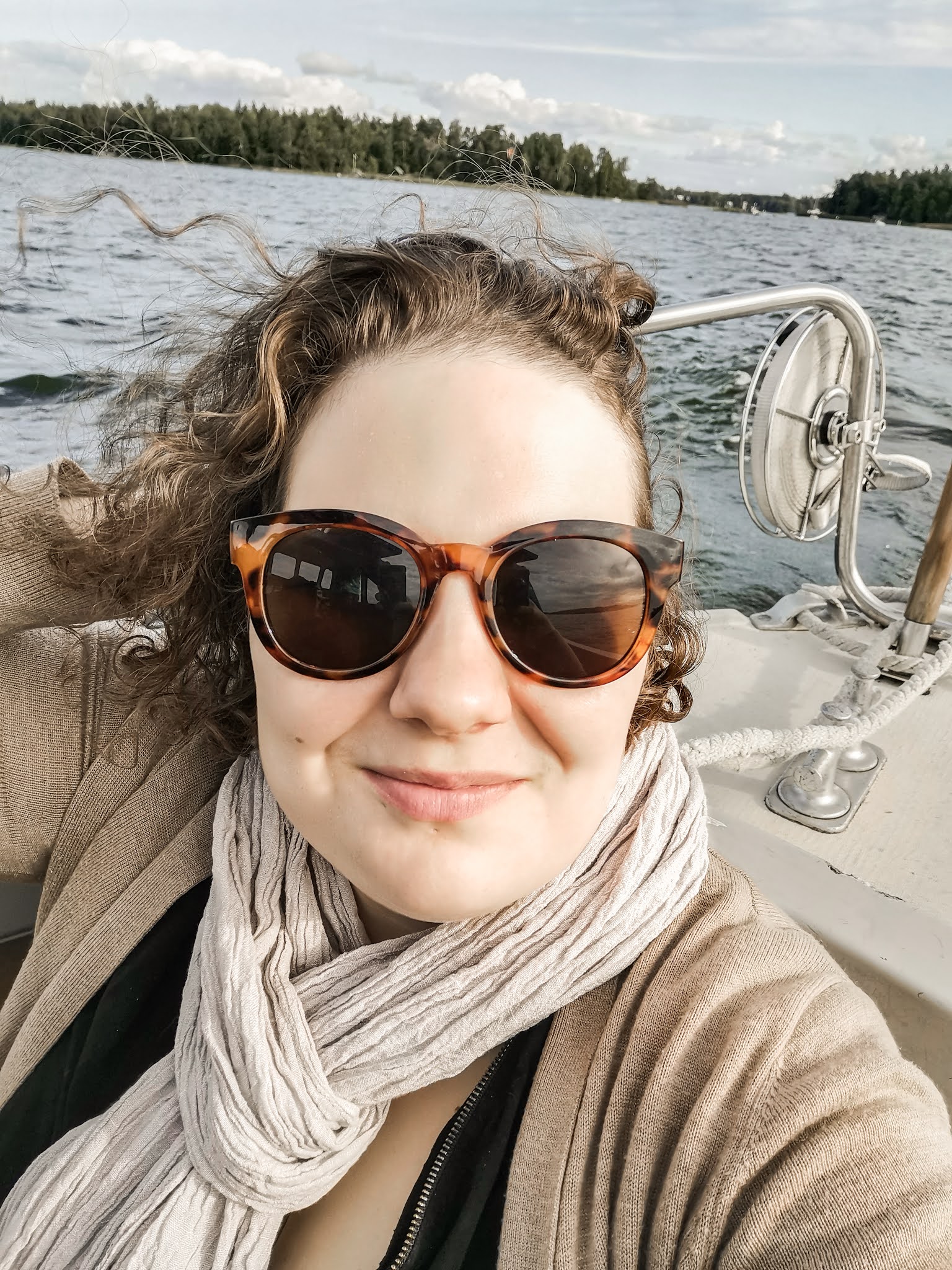 Big mamas home by Jenni S. Kesän viimeinen veneretki Big mamas home by Jenni S. Kesän viimeinen veneretki