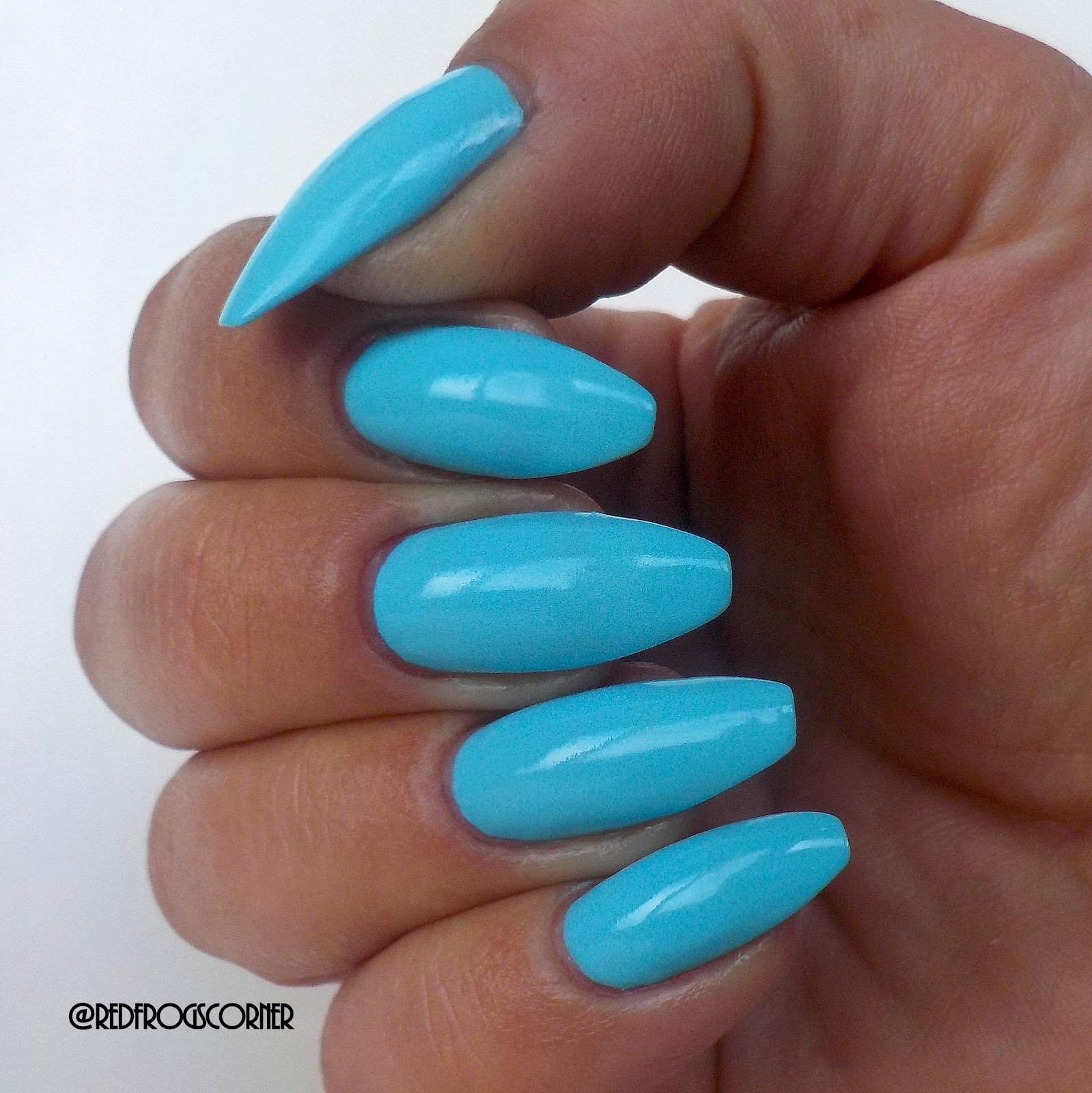 Red polish or bad polish?: Baby Blue Nails with BELL HYPOAllergenic