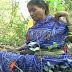 बिहार की महिला ने सांप को ही मान लिया है अपना बेटा