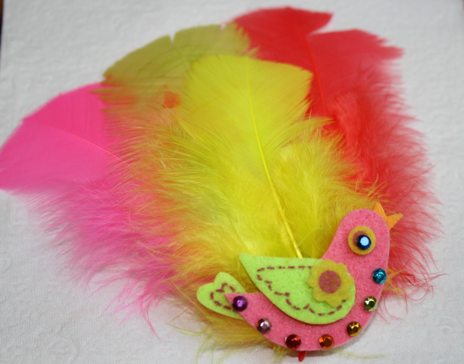 The Impatient Crafter ILovetoCreate Teen Crafts Fun Feathered Fascinator by Avalon Potter