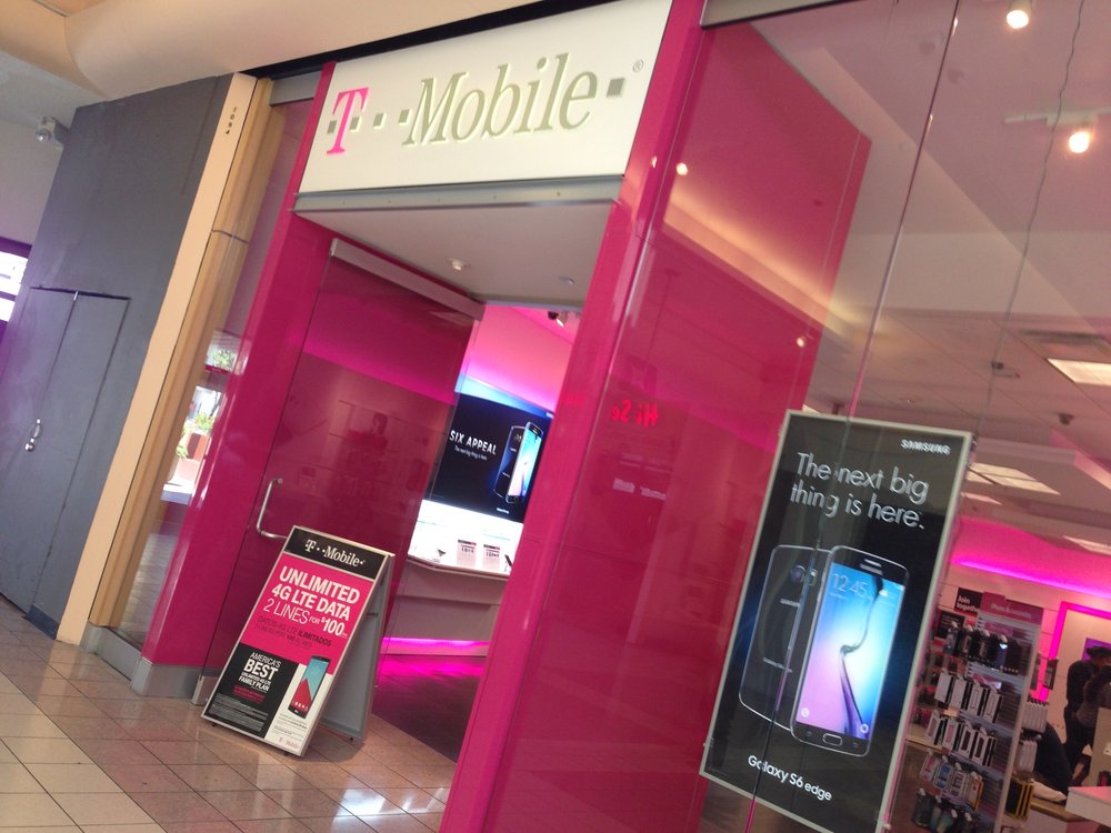 T-Mobile Woodfield Mall