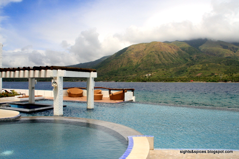 Sights and Spices: Sights: Bellarocca Island Resort - The Beautiful Rock