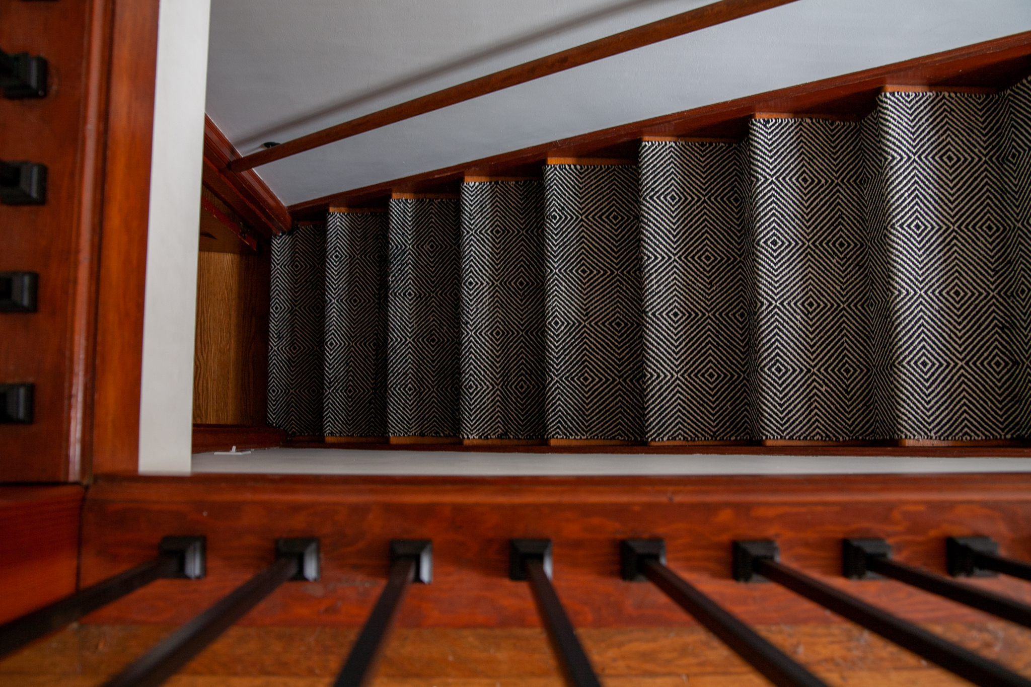 How to Install a DIY Stair Runner ⋆ Growing Up Kemper