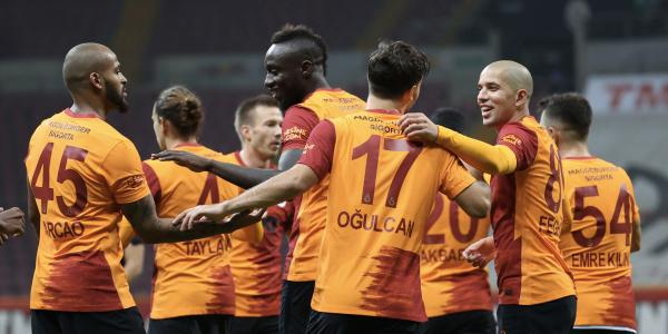 Galatasaray'da büyük rekabet başlıyor! 