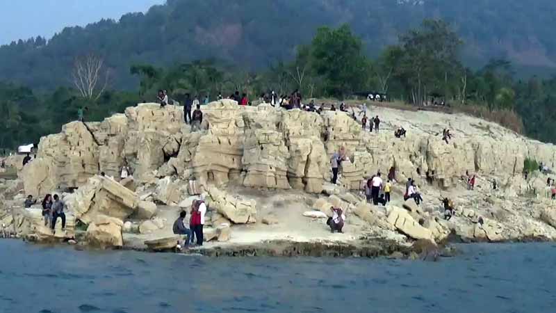 13 Tempat Wisata Di Wonosobo Selain Dieng Yang Paling Hits Pikniktoday Com