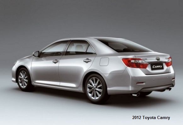 2012 Toyota Camry test drive | Test and Review
