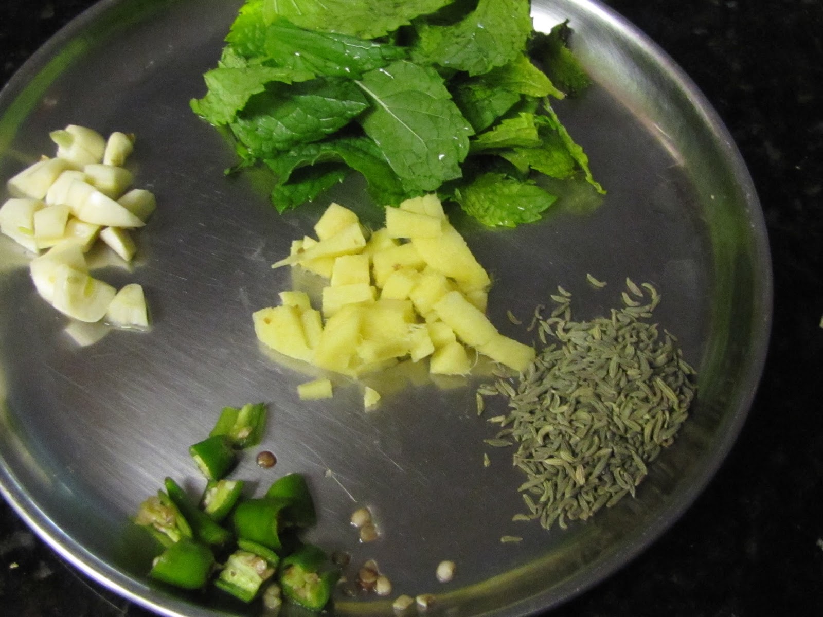 vegetarian-hot-dogs-nithya-s-nalabagam