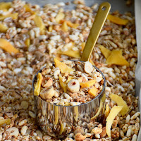  Granola de avelã e manga