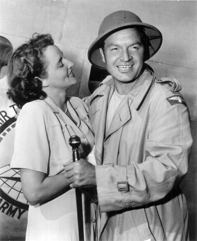 NOTICIAS Y EFEMERIDES MUSICALES Y DEL CINE DOLORES HOPE, UN 19 DE