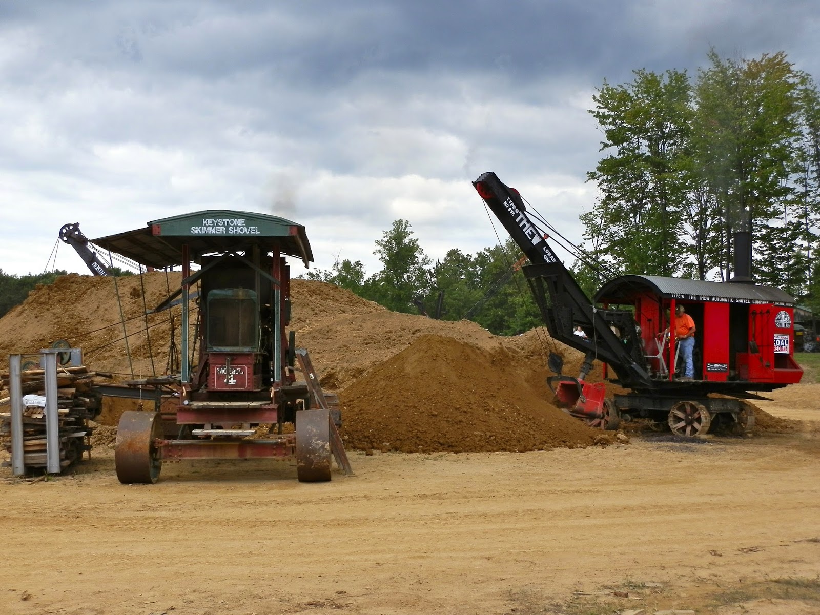 34th Annual National Pike Steam, Gas and Horse Show. Route 40