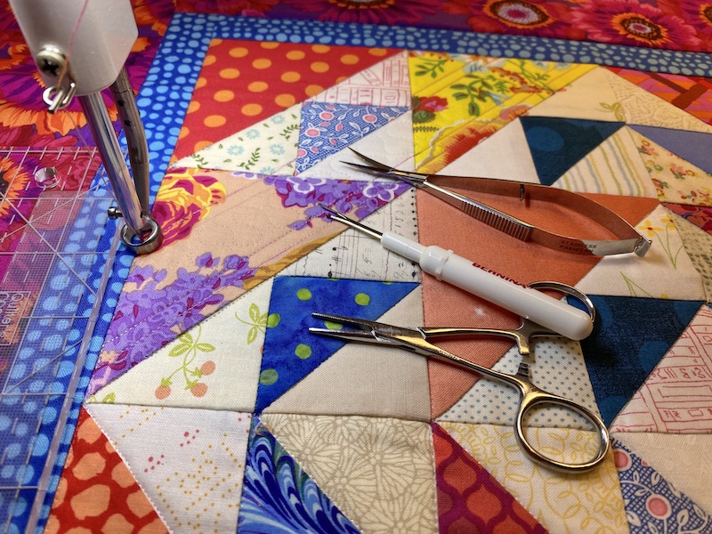 QuiltFabrication  Patterns and Tutorials: How to Use a Seam Ripper