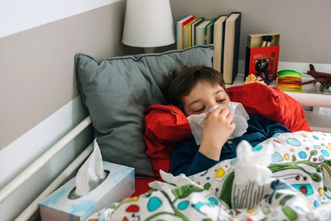 Mùa cúm sắp tới ở Mỹ sẽ như 'súng hai nòng' vì Covid-19