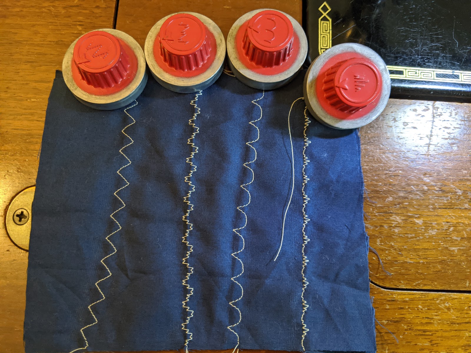 Singer 2012 zigzag attachment