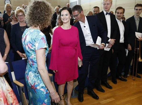 Princess Sofia wore Stinaa J nude leather pumps, and red dress for sophia sisters graduation ceremony at Sophiahemmet University College
