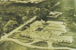 Gedung RS Elizabeth Medan