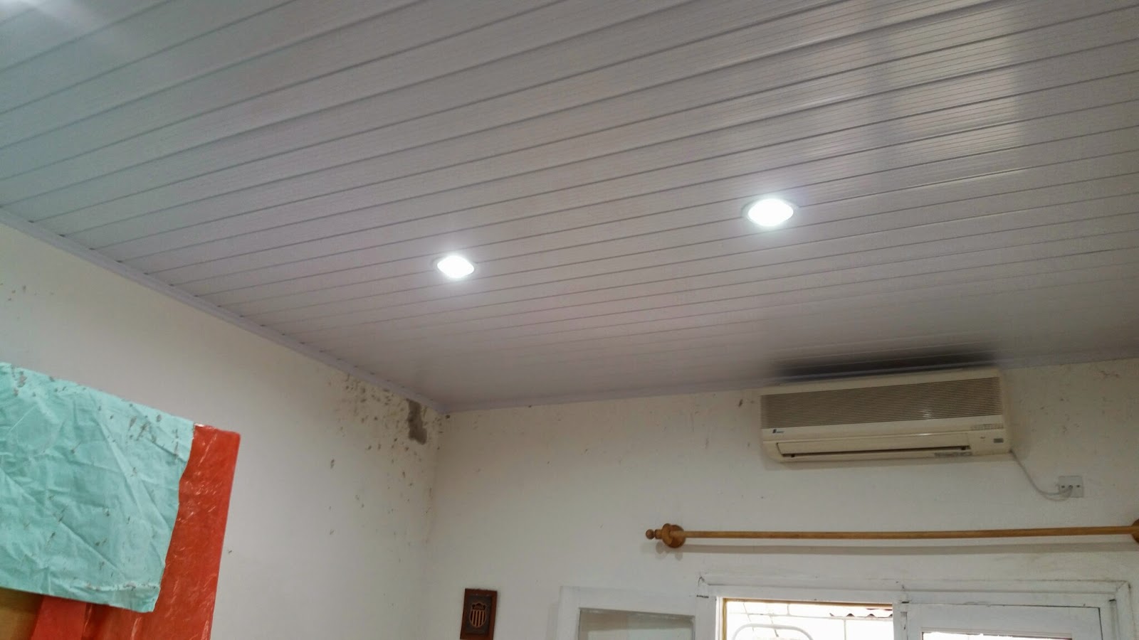 Cielorrasos en PVC Uruguay Colocación de cielo raso en pvc blanco