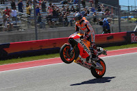 http://www.paddockrider.com/2017/04/marquez-gana-por-quinta-vez-en-texas.html