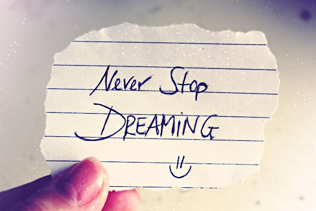 Never Stop Dreaming, Effective Positive Thinking - Image: Pixabay - Pexels