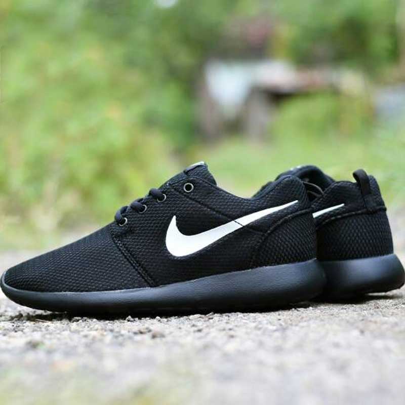 sepatu nike running