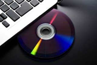 كيفية نسخ قرص DVD على نظام التشغيل Windows 10 بالطريقة السهلة