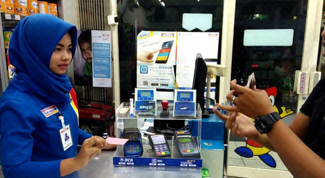 Menggunakan Menggunakan