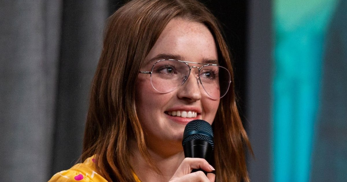 Kaitlyn Dever Clicks at Sag-aftra Foundation Conversation with