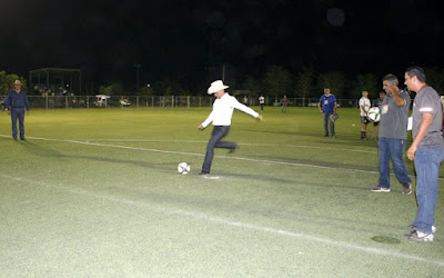 Alcalde de Huatabampo Ramón Díaz inaugura estatal de futbol primera fuerza