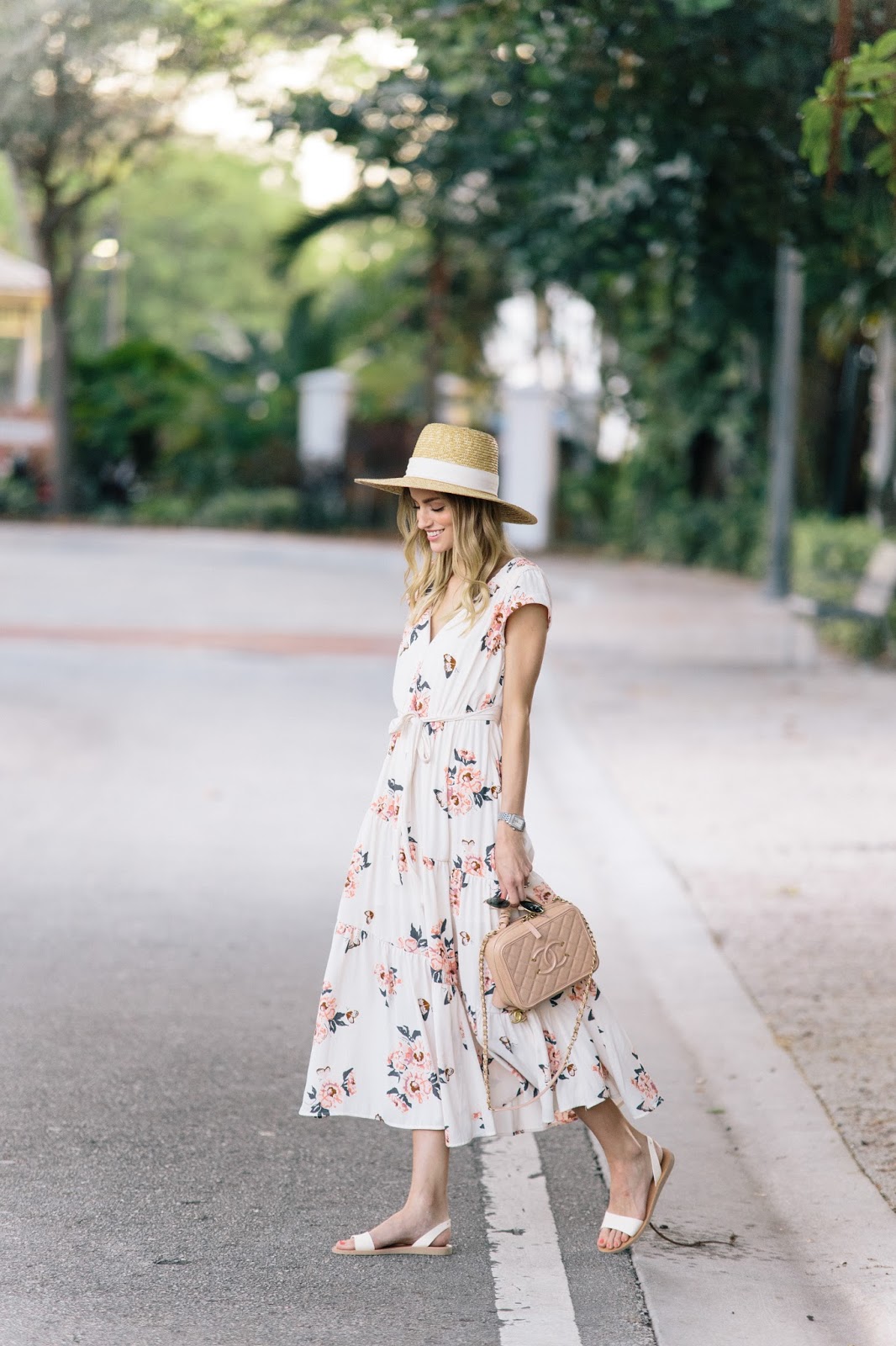We All Need A Little Floral In Our Life | Little Blonde Book | Bloglovin’