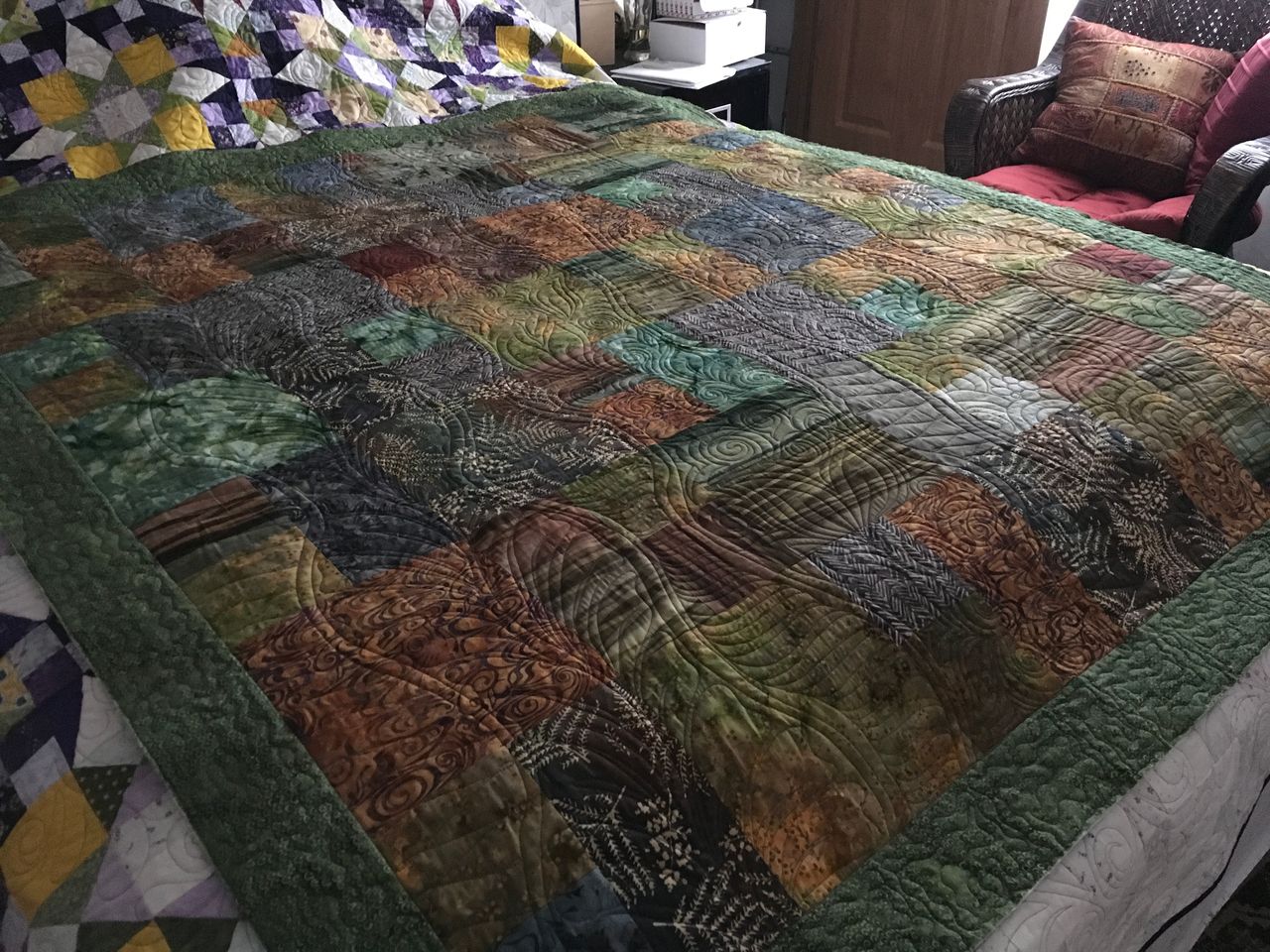 Custom Longarm Quilting by Quilts by Hannelore Why do I longarm quilt