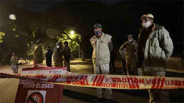 News, National, India, New Delhi, Bomb Blast, CCTV, Police, Blast near Israel Embassy: Delhi Police recovers CCTV footage, scarf, envelope from site