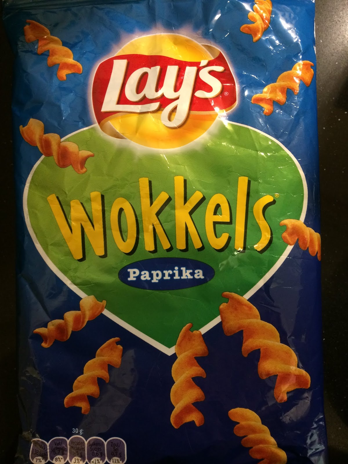Cheeseburger Crisps & Other Stories Lay’s Wokkels Paprika