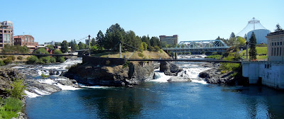 Downtown waterfalls in Spokane, Washington