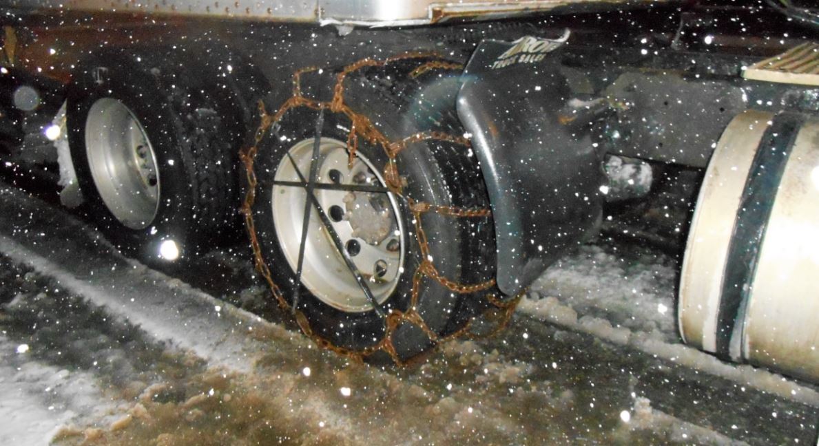 roadtrip chris arbon Coquihalla Chains