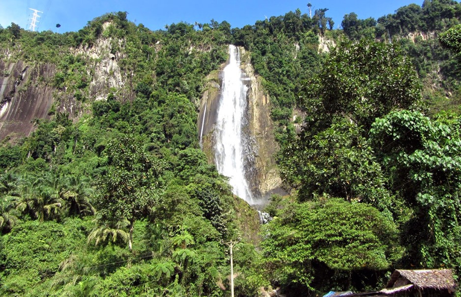 Wisata Air Terjun di Aceh yang mesti Dikunjungi - Husaini Blog